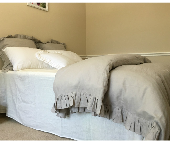 10 Grey Bedroom Décor Ideas - Superior Custom Linens